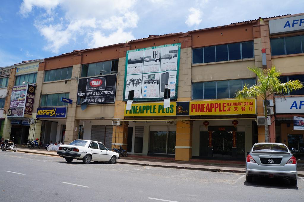 Greens Hotel & Suites Bintulu Bagian luar foto