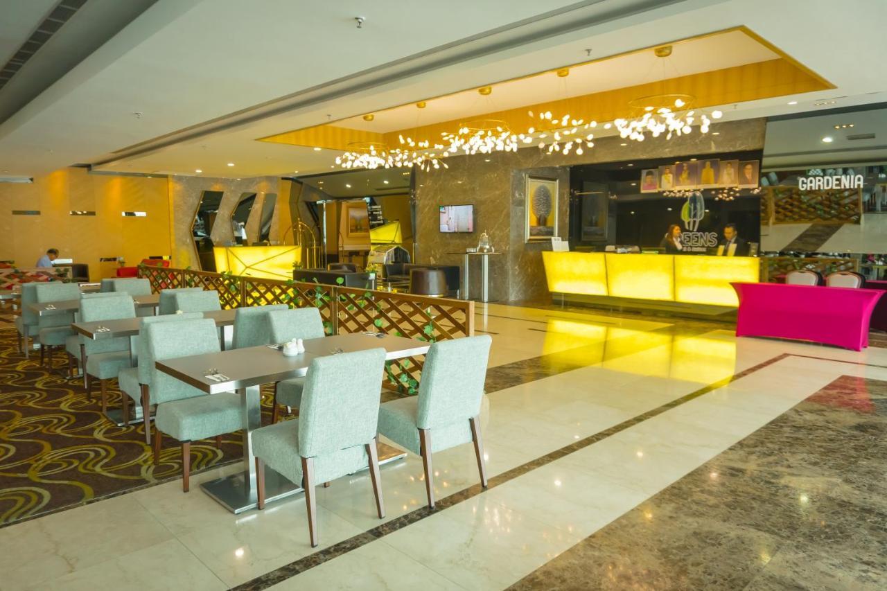 Greens Hotel & Suites Bintulu Bagian luar foto